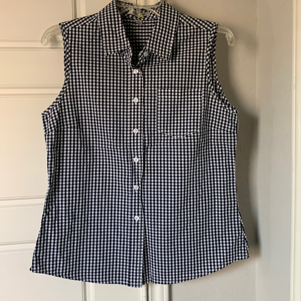 Gingham button down blouse
